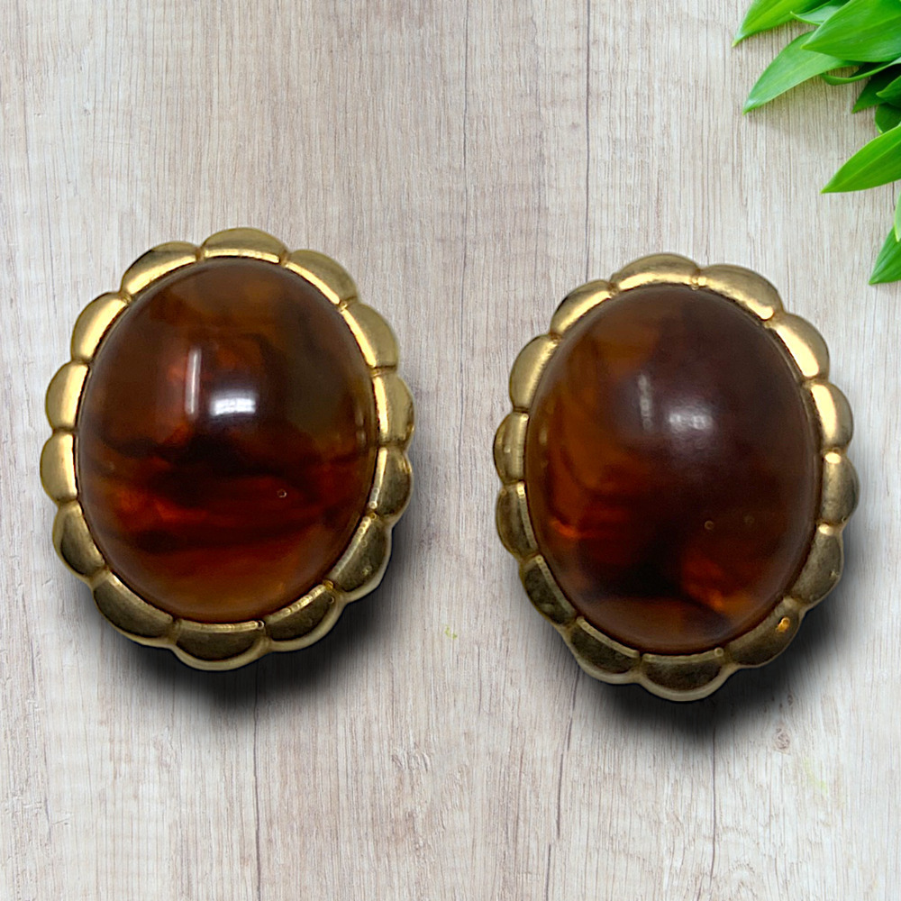Vintage 1970's Avon Faux Amber Oval Frame Earrings Lever Back Couture Runway